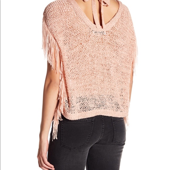 John + Jenn Open Knit Fringe Top. Size Large - Picture 8 of 8